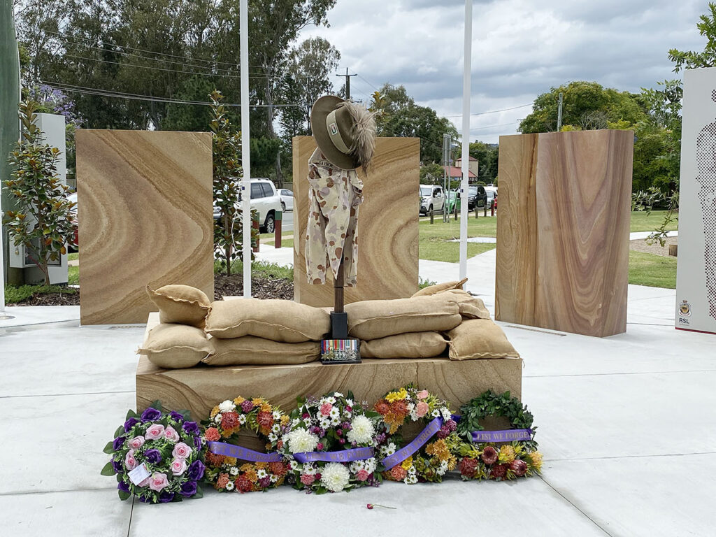 Logan Village RSL Remembrance day Service