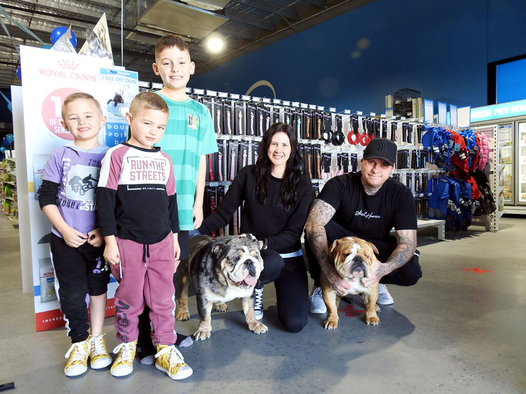 Byron, Levi, Lewis, Lauren, & Ryan with dogs ‘Kash’ & ‘Charlie’ (from Faded Ink Tattoo & Barber Shop, Yarrabilba)
